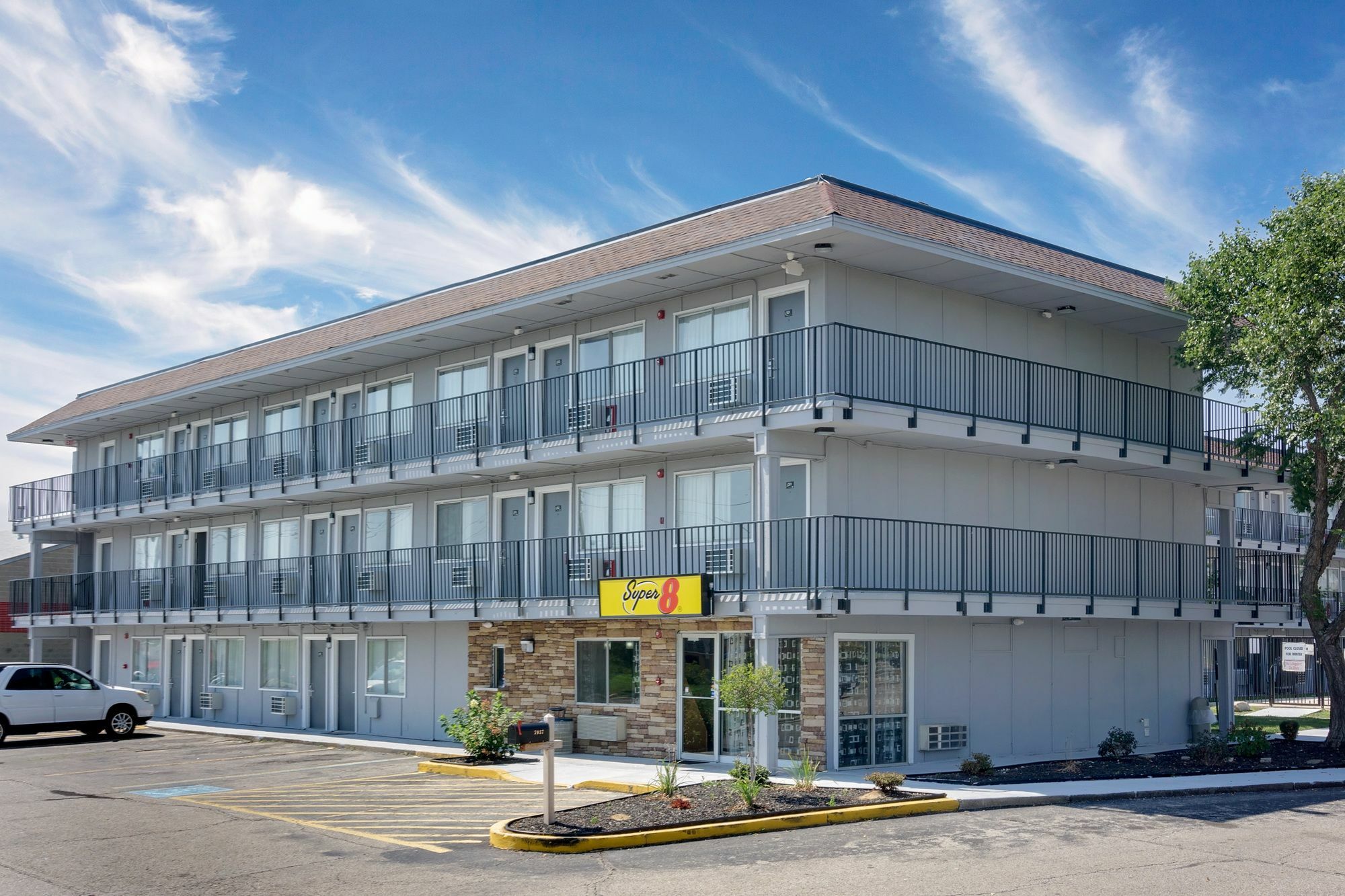 Super 8 By Wyndham Florence Ngoại thất bức ảnh
