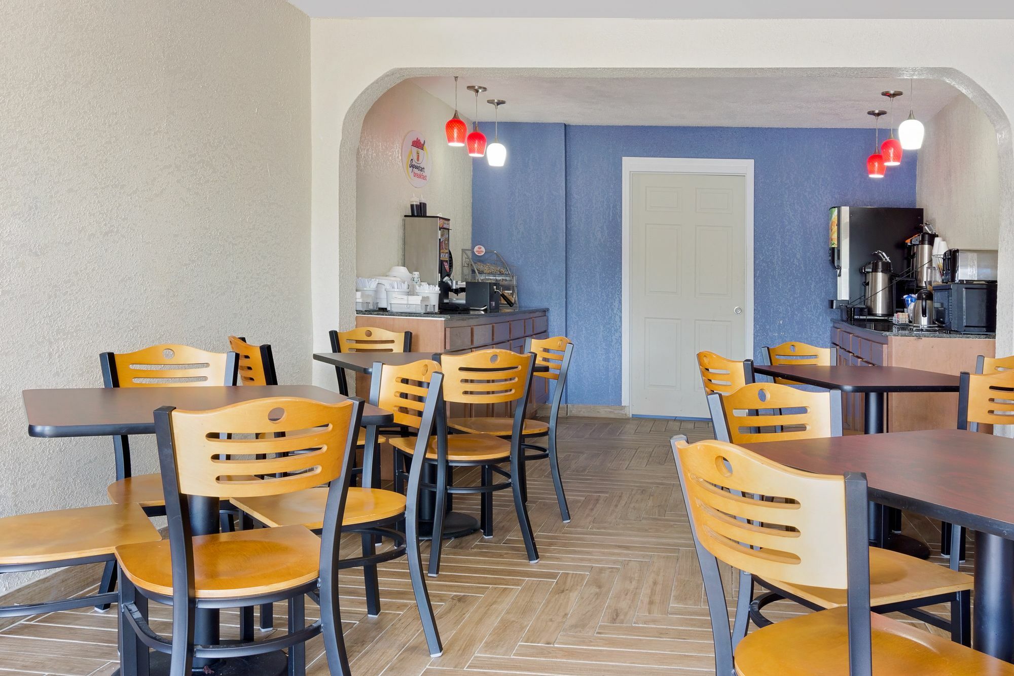 Super 8 By Wyndham Florence Ngoại thất bức ảnh